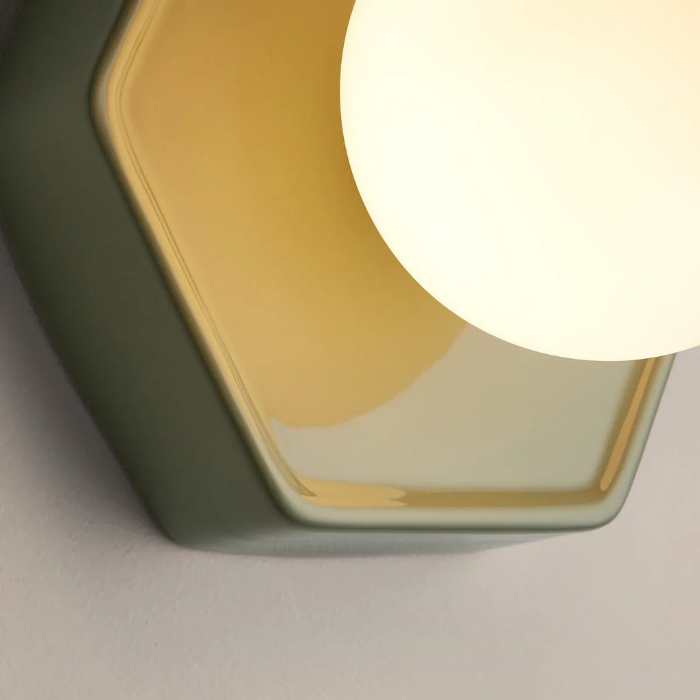 Wand- of plafondlamp, zeshoekig, keramiek en opaline glas, HOLI