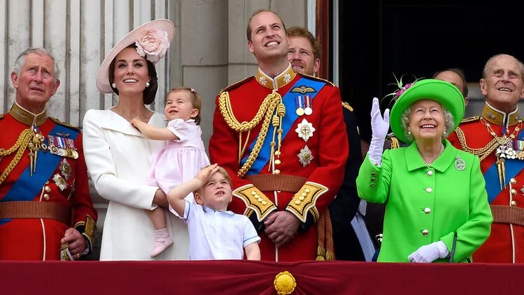 Foto Trooping The Colour 2016 - Queen Elizabeth II's annual birthday parade, Ben A. Pruchnie