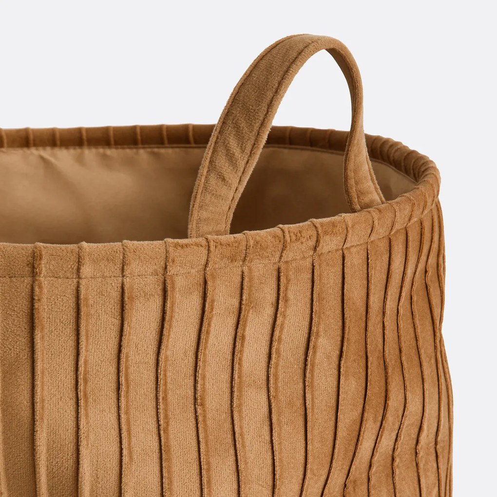 Linnenmand in plissé fluweel, Velvetas