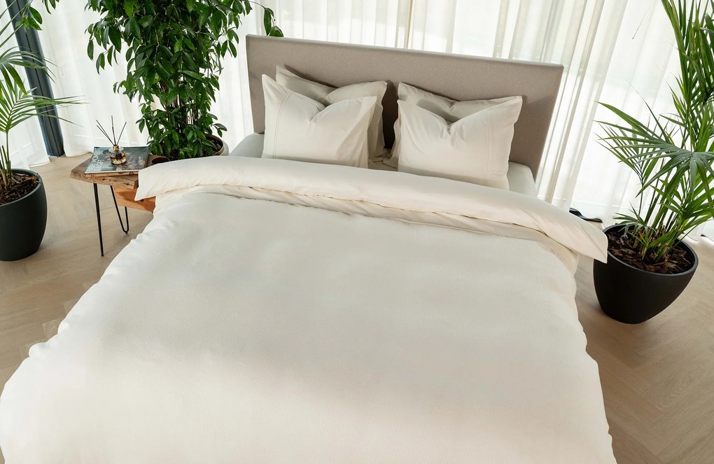 Kayori Noda Dekbedovertrek Wit – Bij Swiss Sense