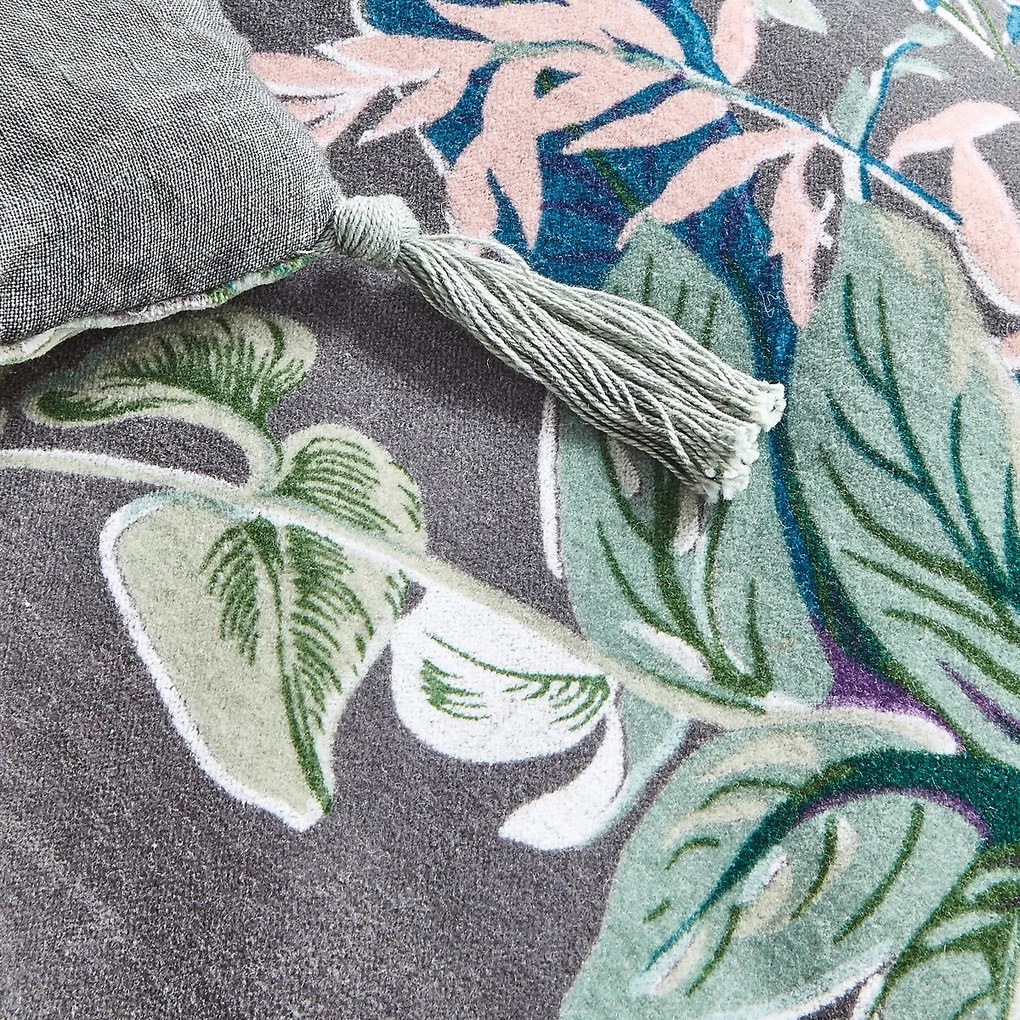 Boutis in fluweelkatoen, Hiemala