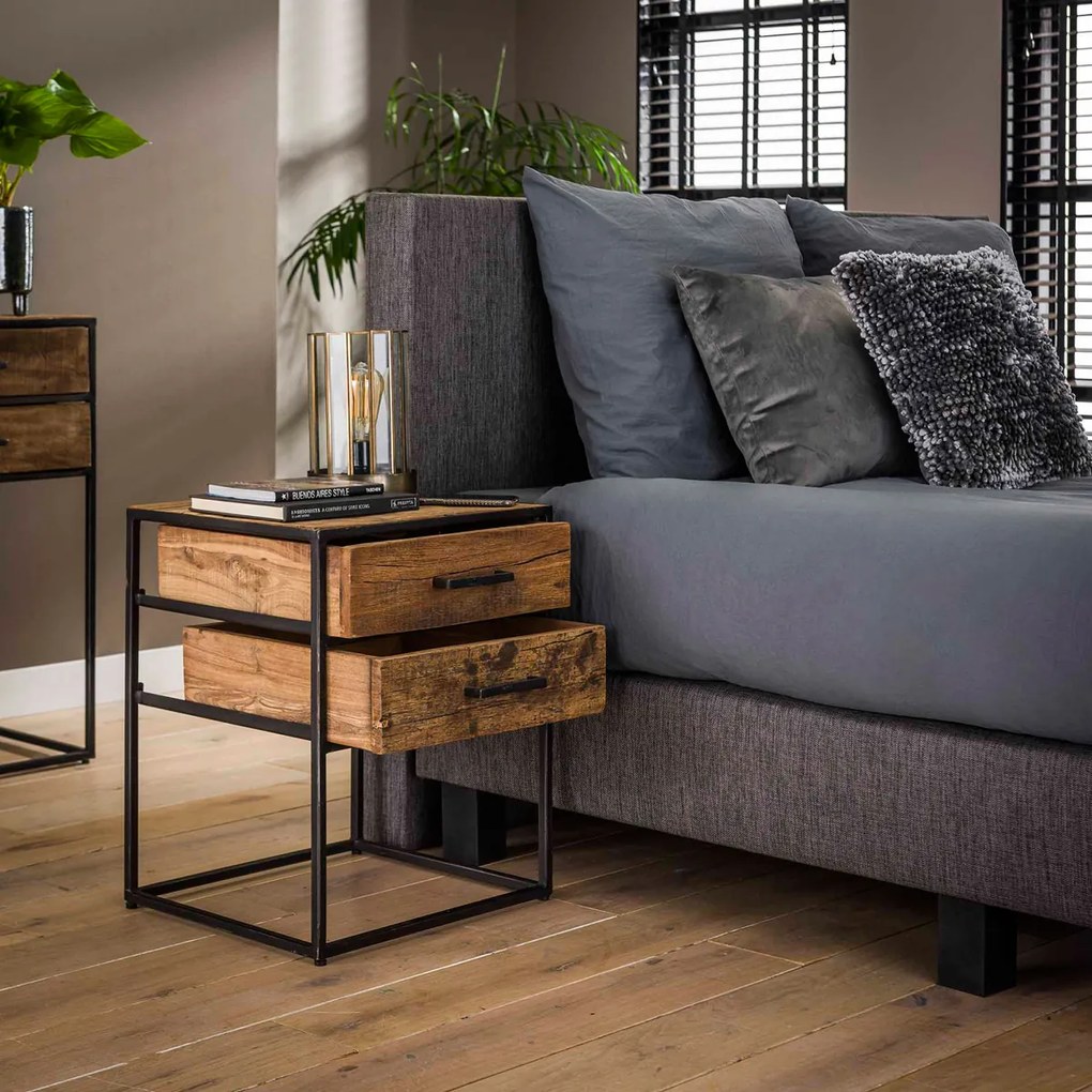 Industrieel Nachtkastje Oud Hout 2 Lades - 45x40x55cm.