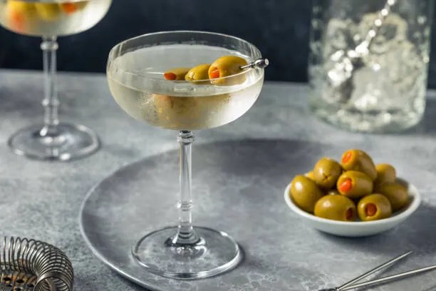 Foto Boozy Refreshing Dry Gin Martini, bhofack2