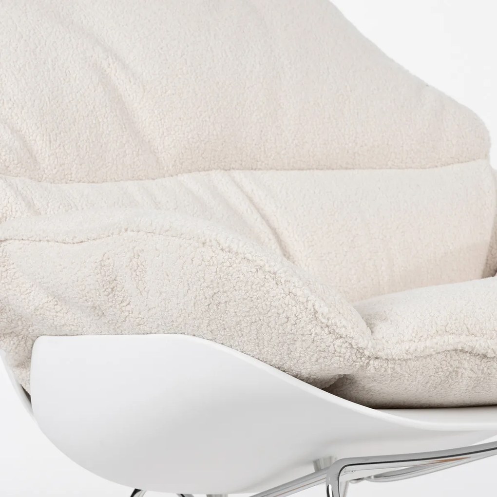 Schommelstoel Kunststof Met Beige Kussen
