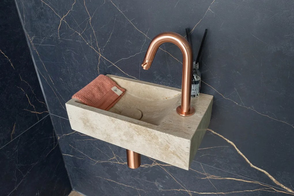 Saniclear White Travertin fonteinset met gebogen kraan in geborsteld koper