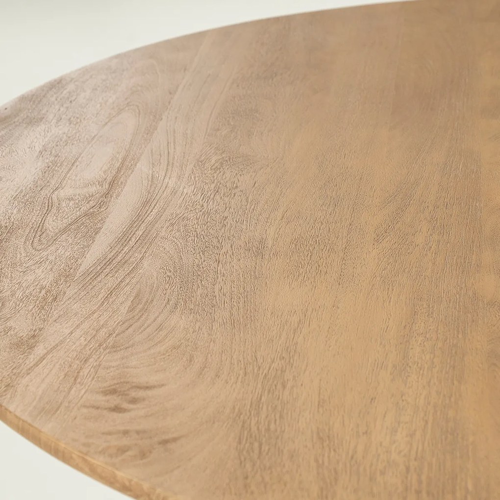 Kruispotige Eettafel Eiken - 150 X 150cm.
