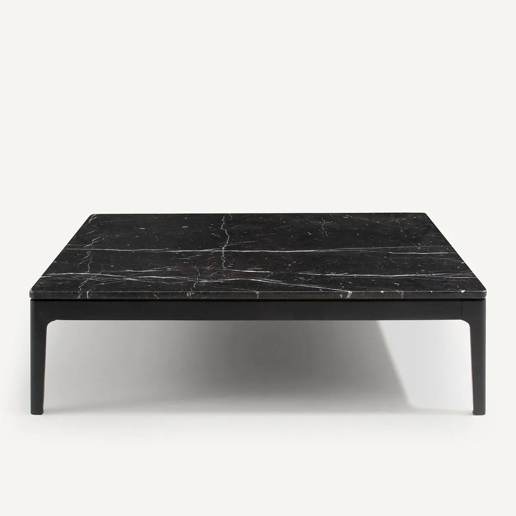 Salontafel, zwart marmer en massief eiken, Helda, ontwerp Emmanuel Gallina