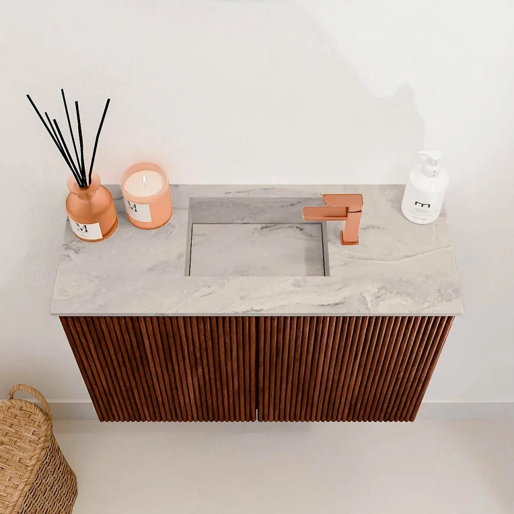 Mondiaz Joya DLux 60cm toiletmeubel ruby met wastafel faye midden 1 kraangat glace