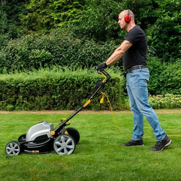 Powerplus POWPG6290 Zelfrijdende Grasmaaier – 1800W | 460 mm