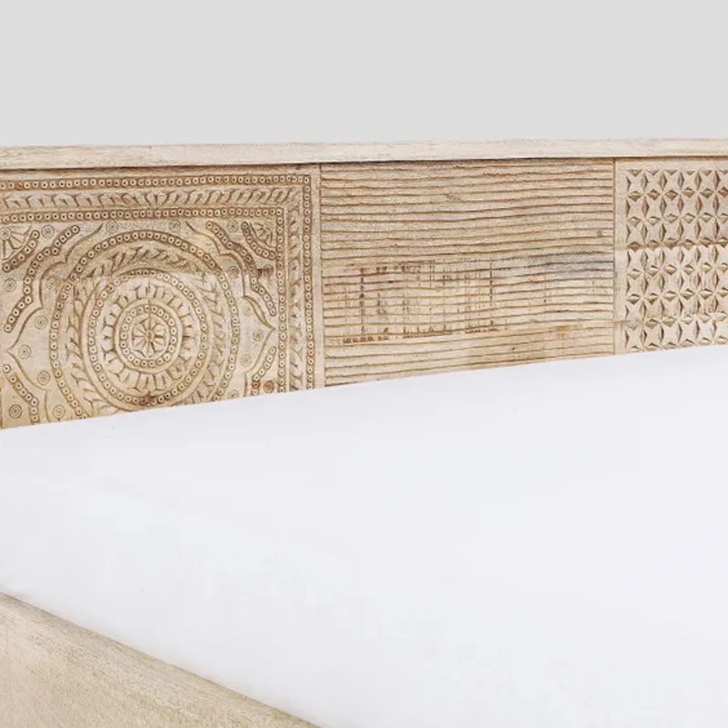 Kare Design Puro Bedframe Met Houtsnijwerk 160 Cm
