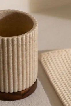 Wassila Tandenborstelhouder Van Polyresin Naakt Beige - Sklum