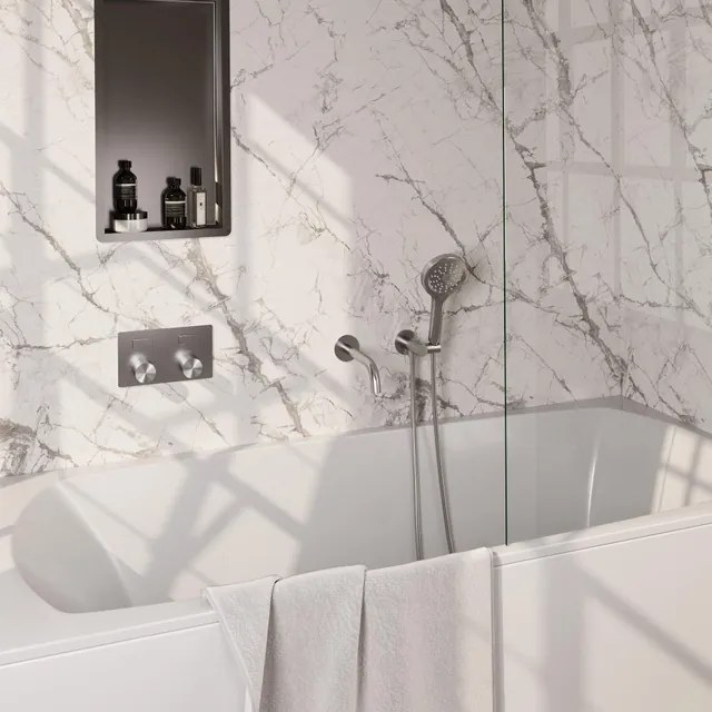 BRAUER Stripe Thermostatische Badkraan - drukknoppen - SET 04 - inbouw - uitloop - 3-standen handdouche - doucheslang - wandaansluitbocht - RVS-kleurig geborsteld PVD 5-NG-364