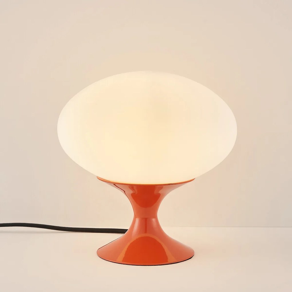 Tafellamp van opalineglas en ijzer Merisa