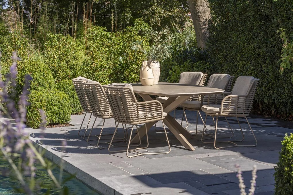 4 Seasons Outdoor Fabrice tuinset latte met Prado tafel met keramisch blad in barrelvorm 300 cm Tuinset   beige weerbestendig