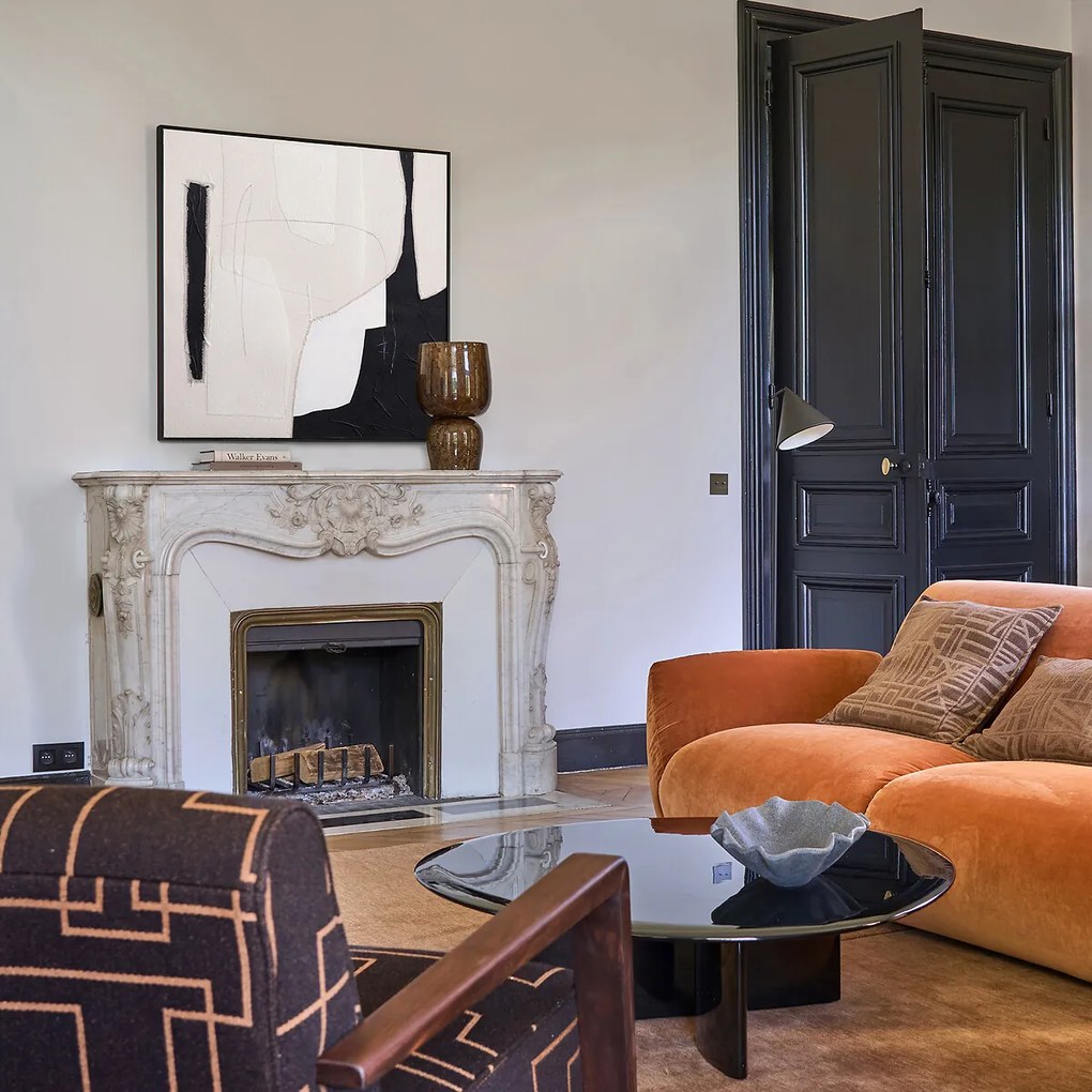 Gecollageerde en beschilderde stoffen muurdecoratie, Snoh