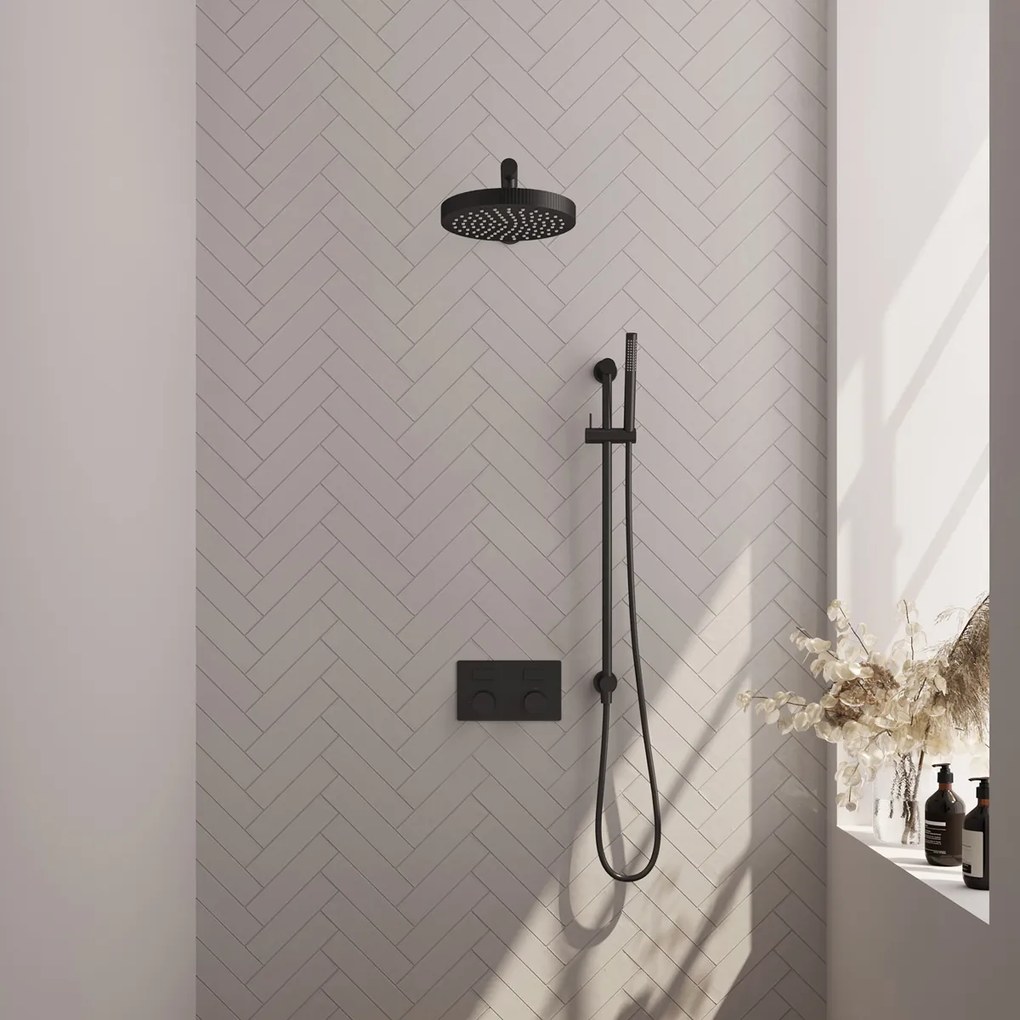Brauer Stripe inbouw regendouche met 25cm hoofddouche, rechte muurarm, staafhanddouche en glijstang set 31 zwart mat