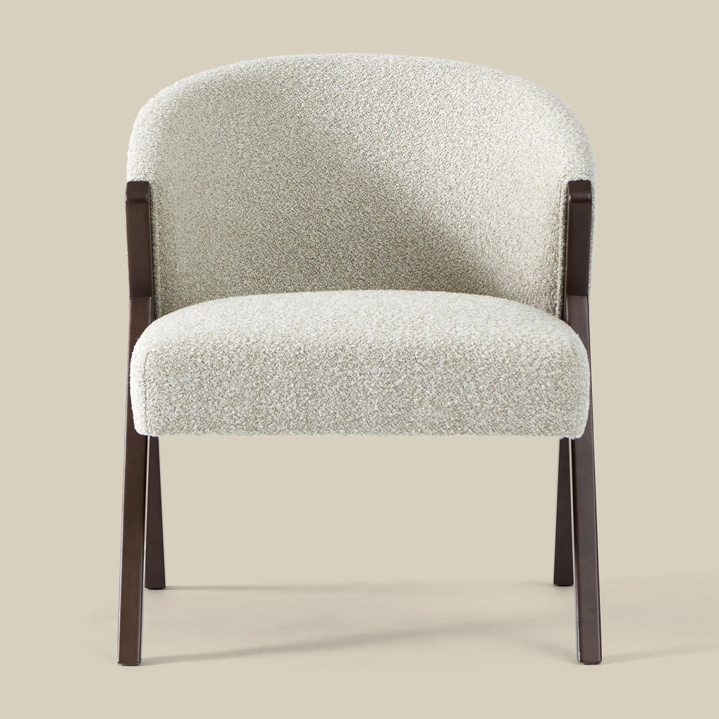 Beige Fauteuil Met Walnoot Hout