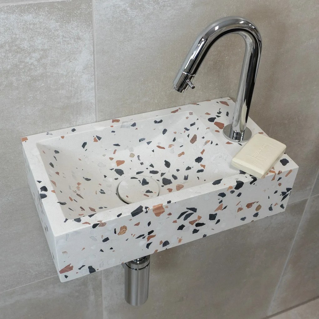 Saniclear Terrazzo fonteinset met gebogen kraan in chroom