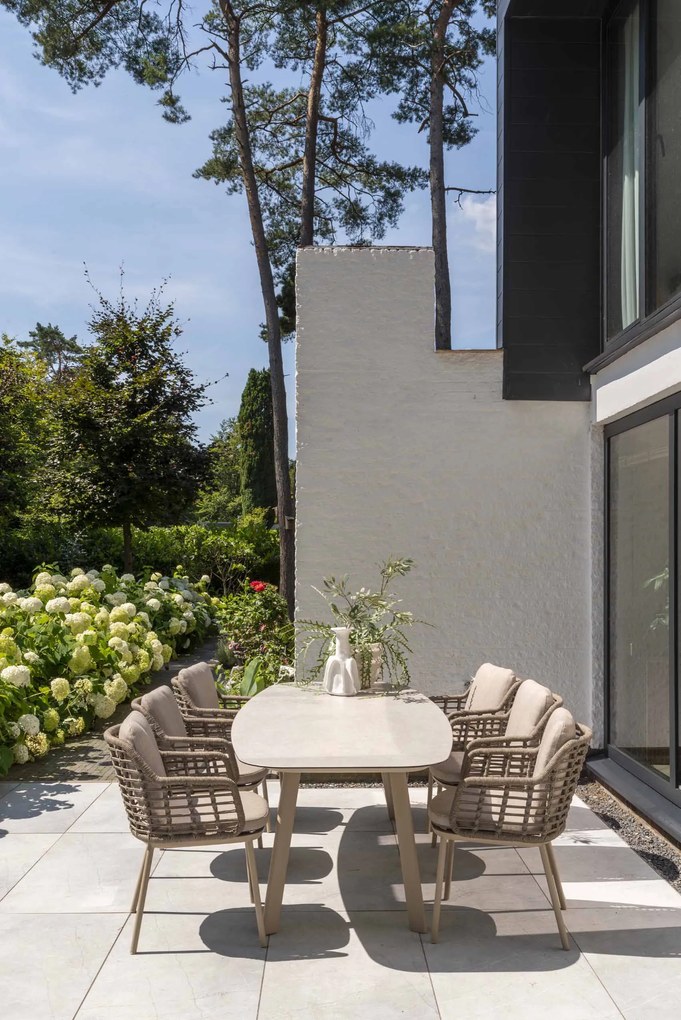 Taste by 4 Seasons Puglia tuinset latte met Manolo barrel tafel met geprint keramisch blad 240 x 103 cm Tuinset   taupe weerbestendig