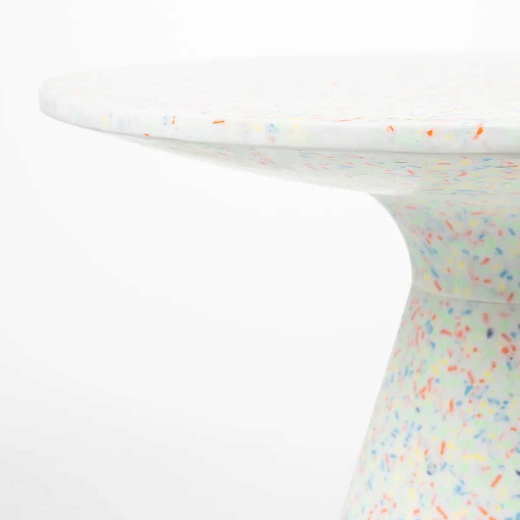 Zuiver Victoria Recycled Terrazzo Bijzettafel Large - 50 X 50cm.