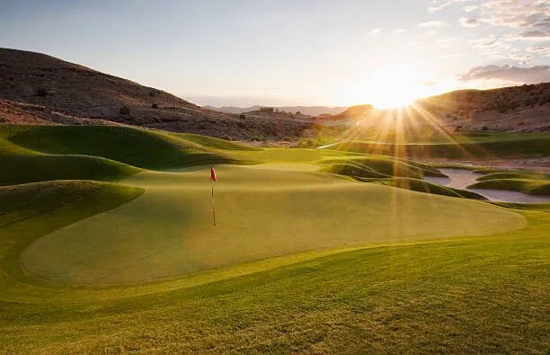 Foto Putting Green at Sunset, Ken Redding