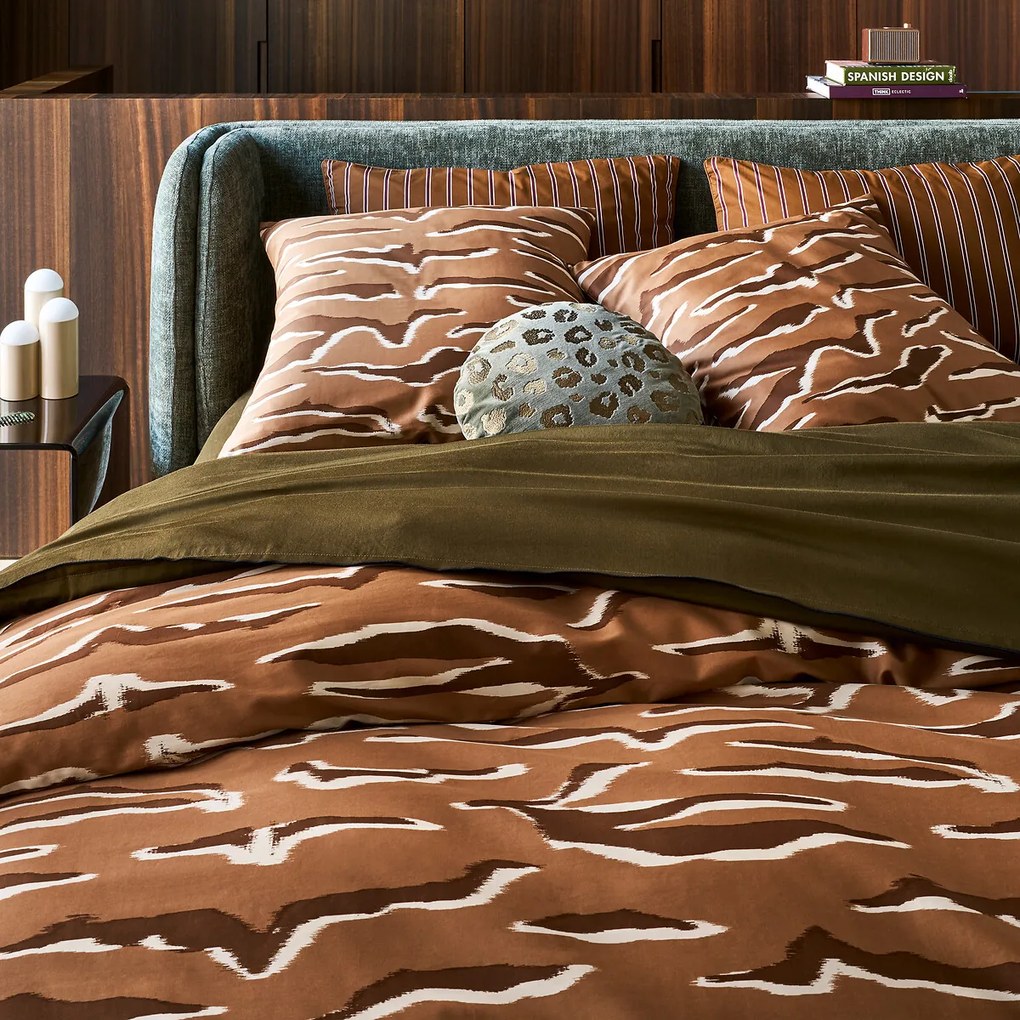 Kussensloop in katoensatijn, Otsa