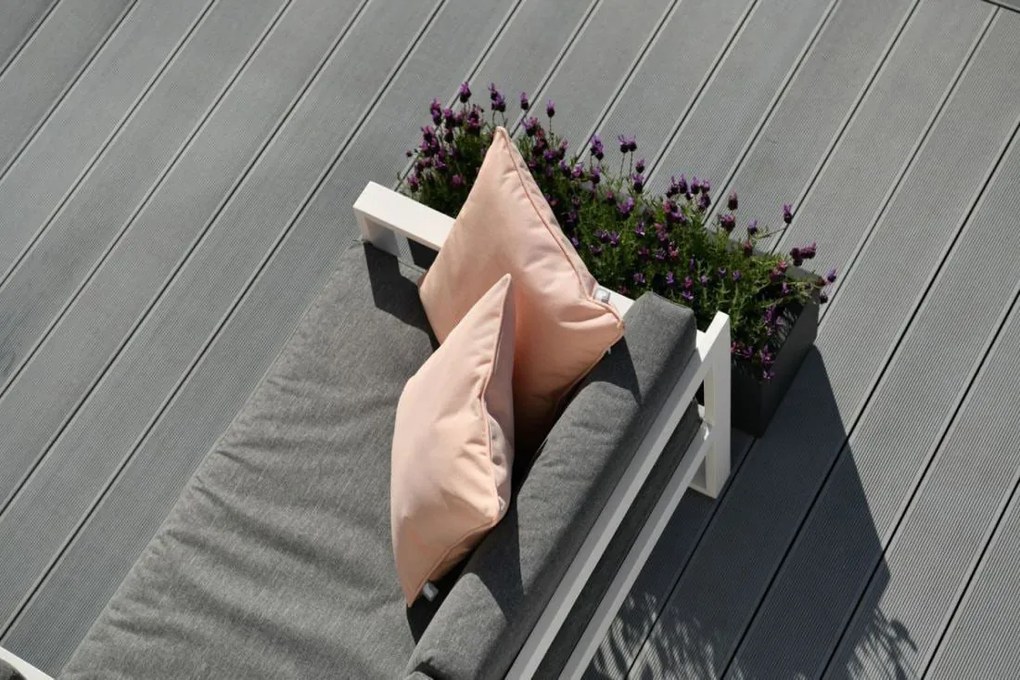 B-cushion Kussen Outdoor - Pastel Oranje