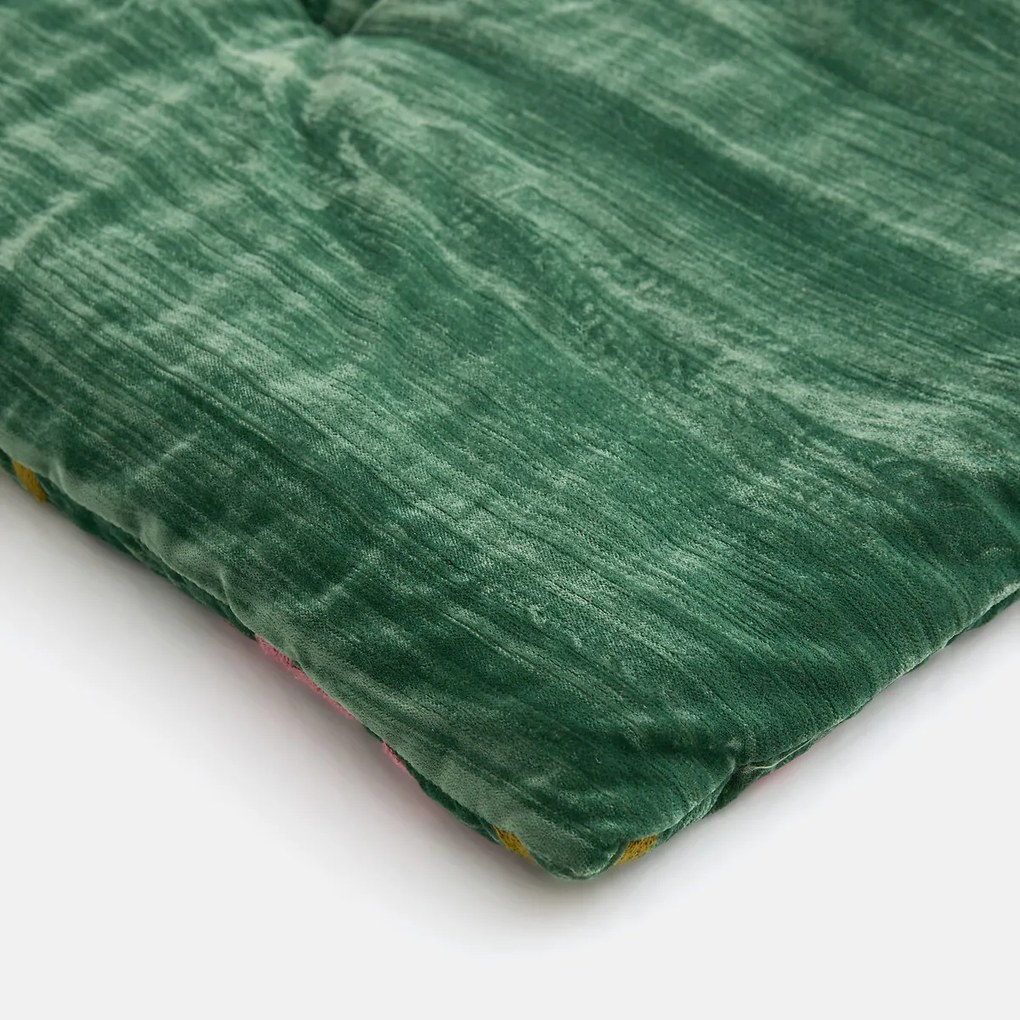 Geborduurde zitmatras in fluweel, IZILD