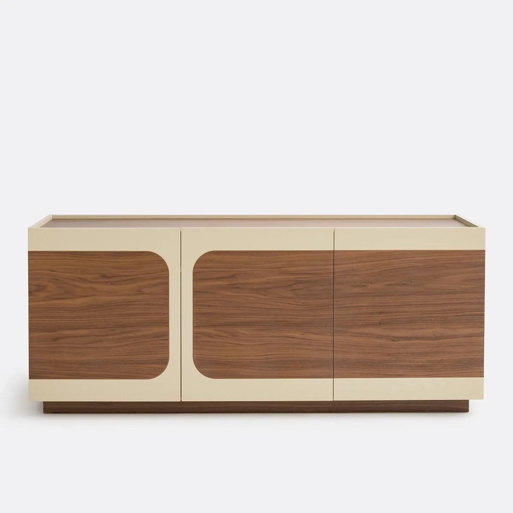 Walnoot gefineerd 3-deurs dressoir, Galdo