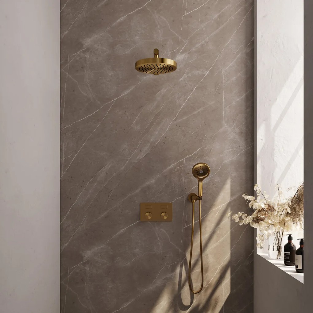 Brauer Stripe inbouw regendouche met 25cm hoofddouche, rechte muurarm en 3 standen handdouche set 28 messing geborsteld PVD