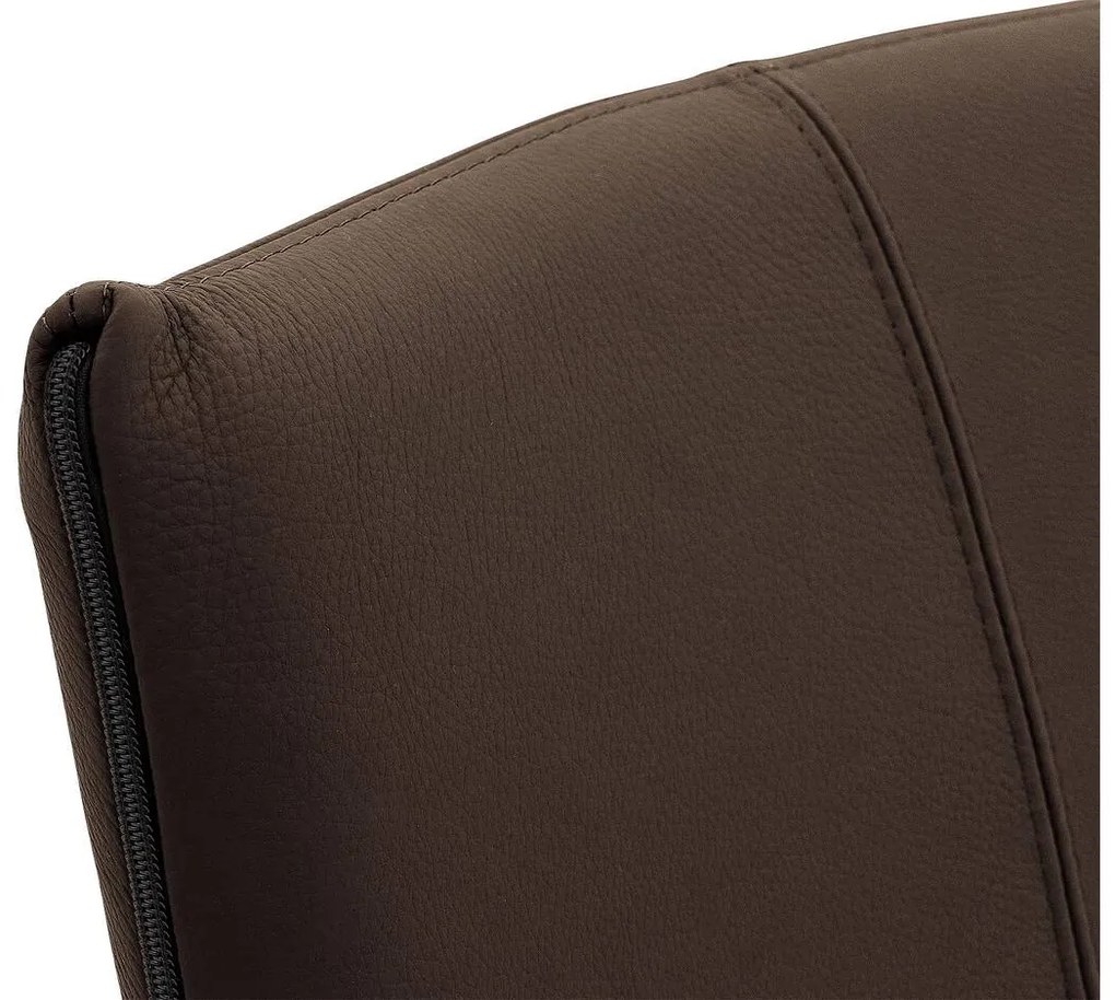 Goossens Eetkamerstoel Funk RVS Poten bruin leer leuning en Transparant skater wiel met rvs kapmet wielen, modern design