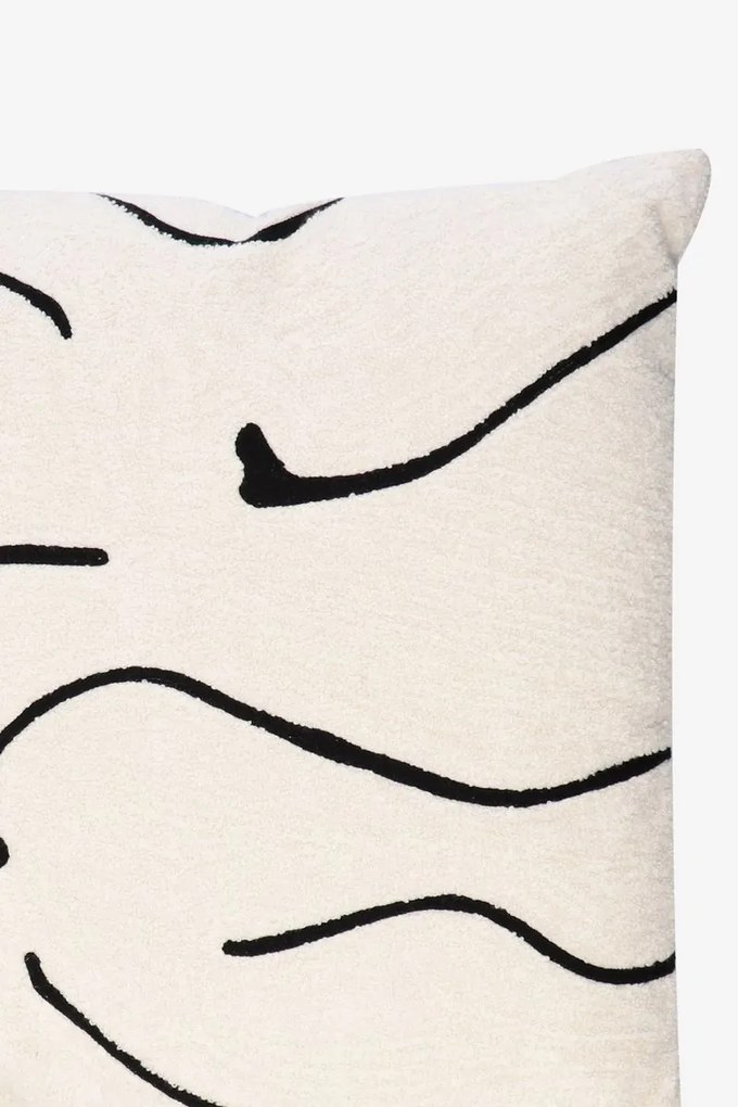 Wit sierkussen met zwarte lijnen