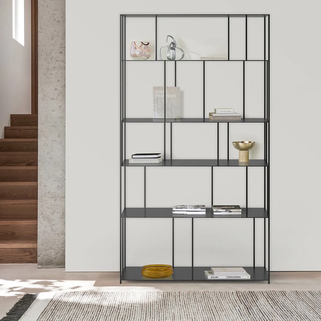 Boekenrek in staal Parallel, grote breedte