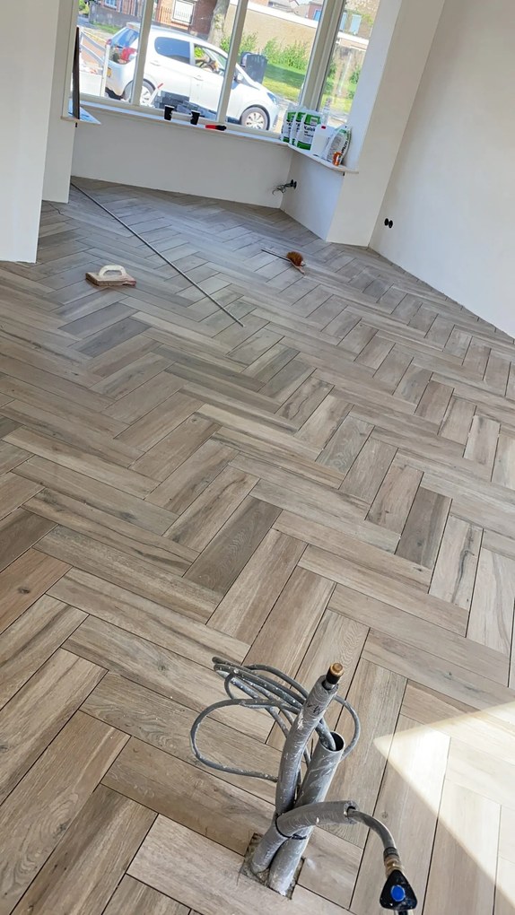 Houtlook Tegel Visgraat 15x60 Cm Licht Bruin DC5