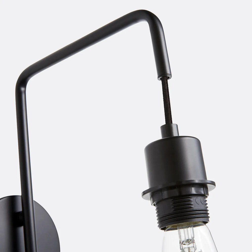 Wandlamp zonder lampenkap in metaal ijzer, Hiba
