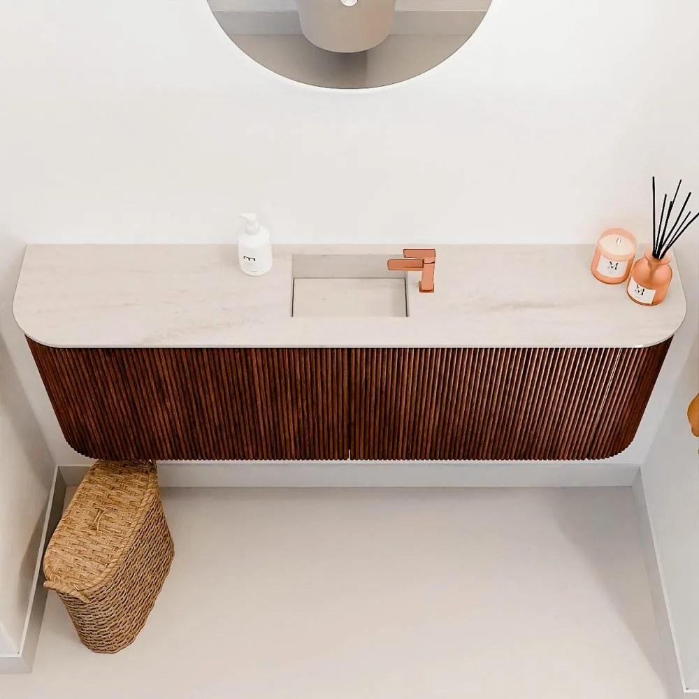 Mondiaz Joya DLux 125cm toiletmeubel ronding links/rechts ruby met wastafel faye midden 1 kraangat meli