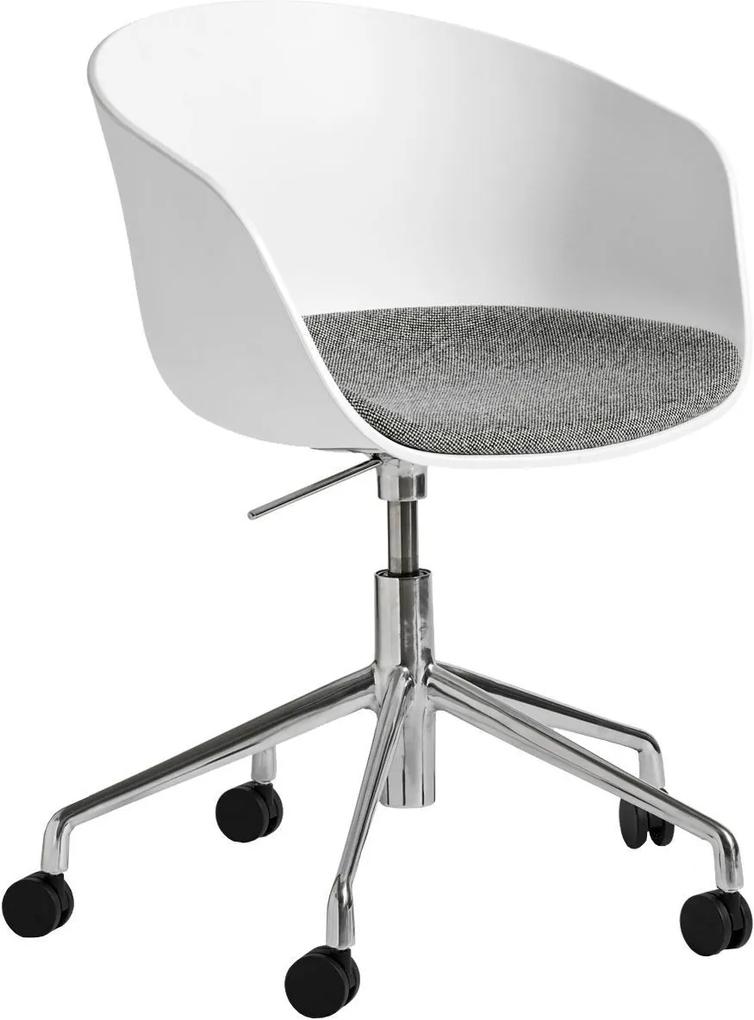 Hay About a Chair AAC52 bureaustoel met vast zitkussen onderstel gepolijst aluminium kuip white Hallingdal 126