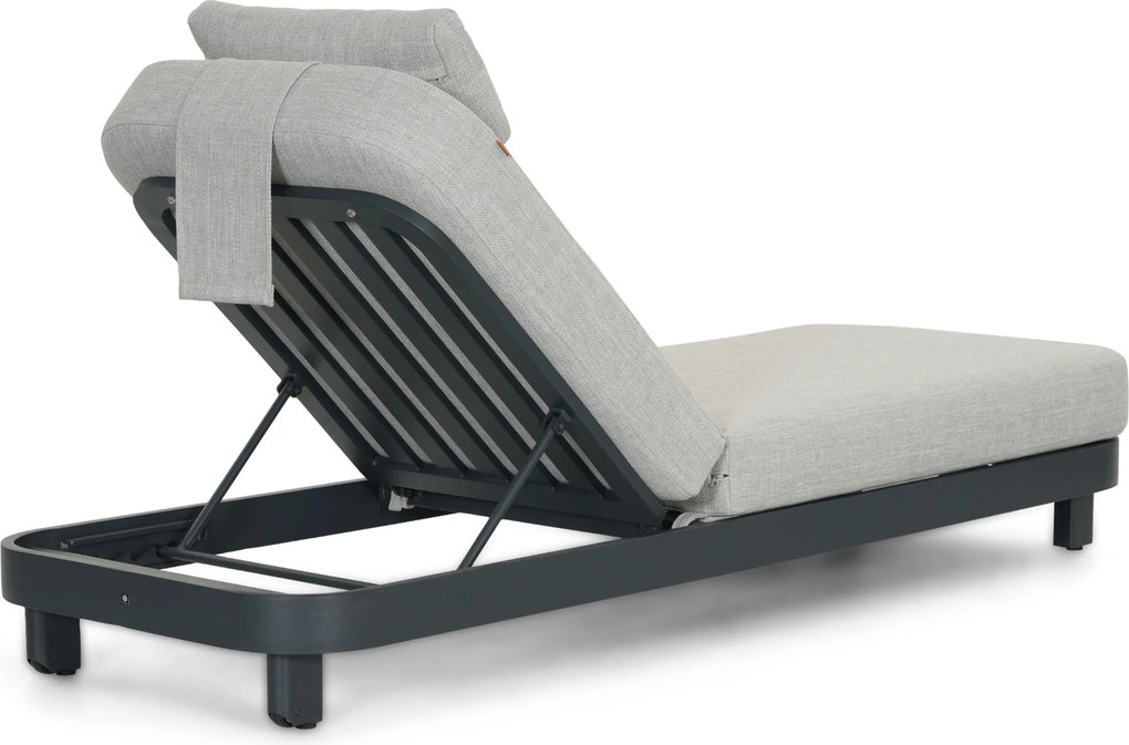 Santika Furniture Santika Nanda Ligbed Aluminium Grijs