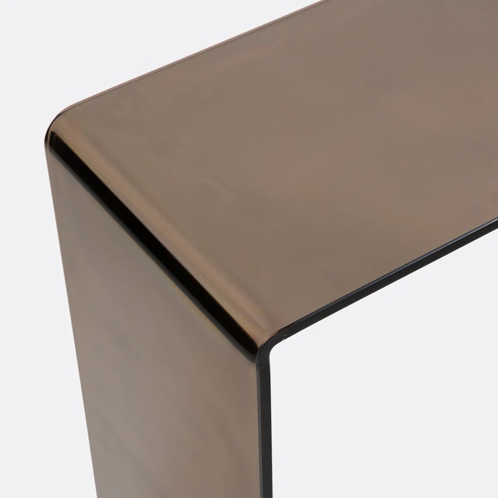 Wandtafel van gerookt gehard glas, Joan