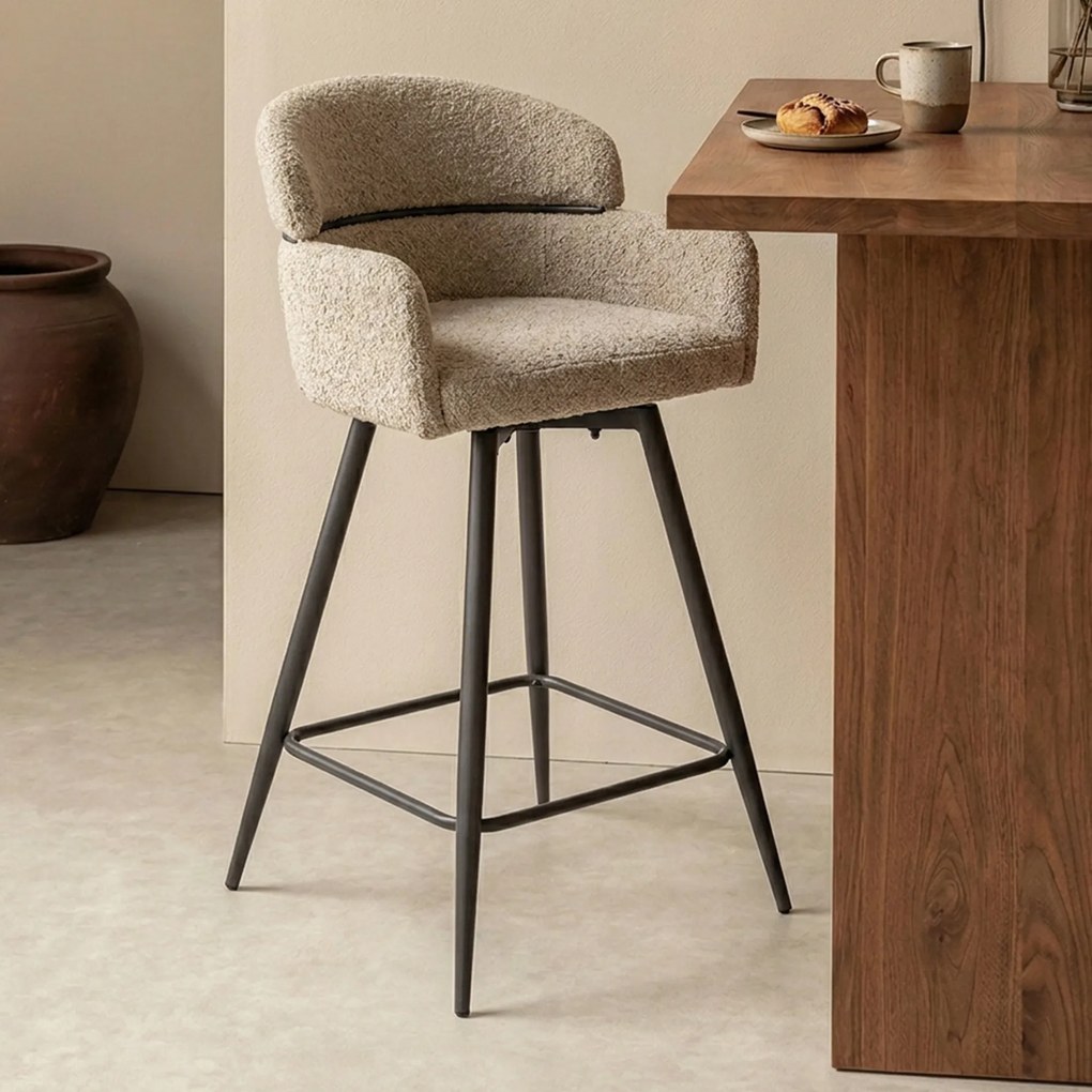Barkruk Met Ronde Rug Zandkleur Boucle