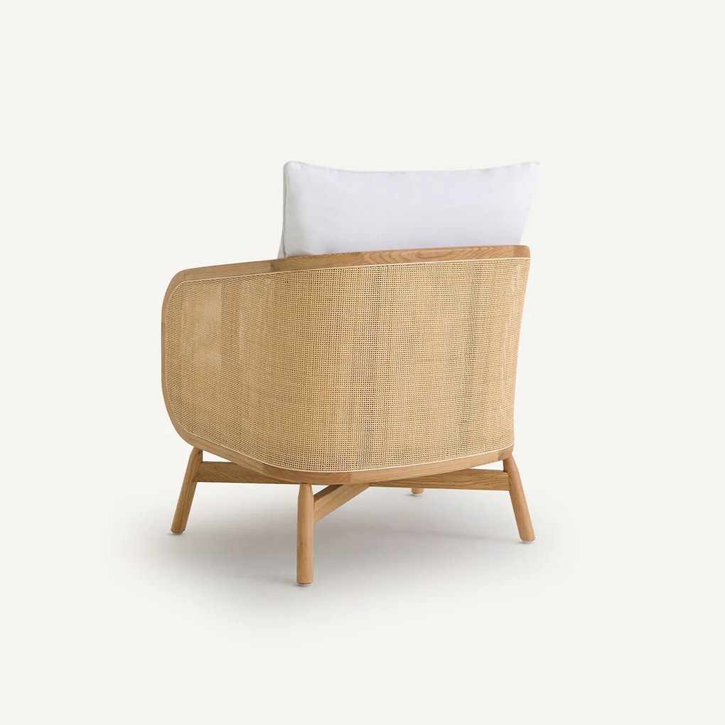 Cornelius katoenen/linnen fauteuil, ontwerp Emmanuel Gallina