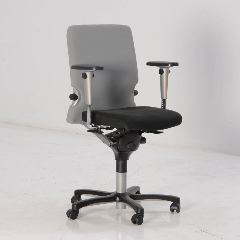Bureaustoel Comforto 77, zwart / grijs, 3D armleggers (kleine zitting)