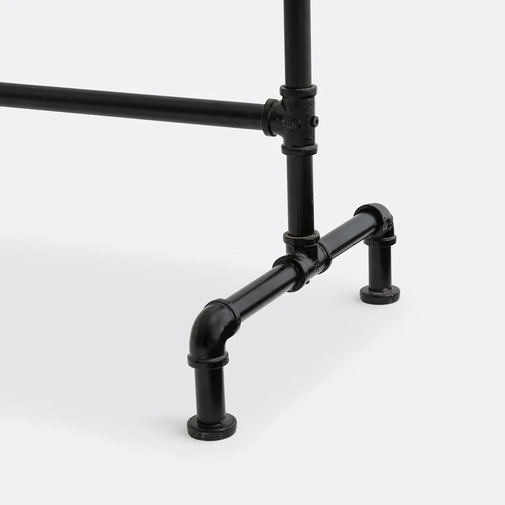 Kleerhanger, industriële stijl