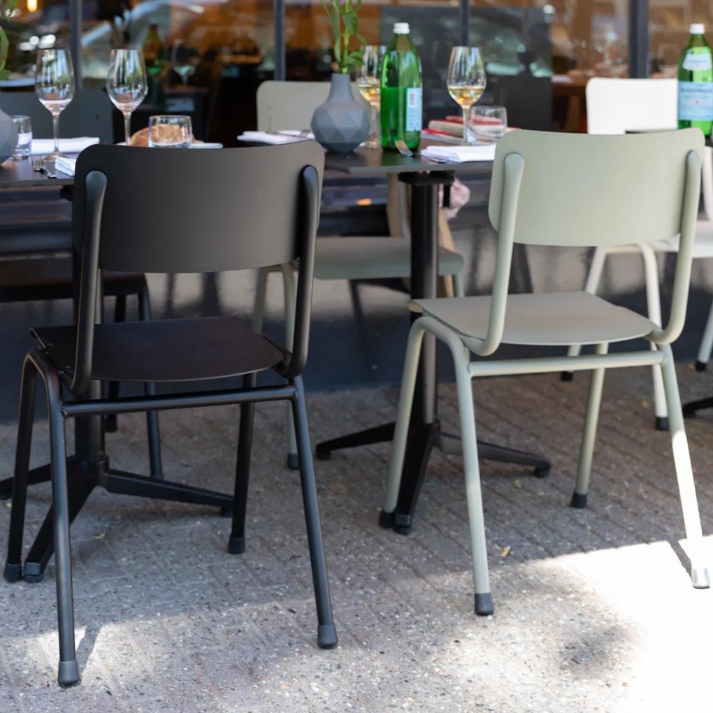 Zuiver Back To School Outdoor Stapelbare Tuinstoel Metaal Grijsblauw