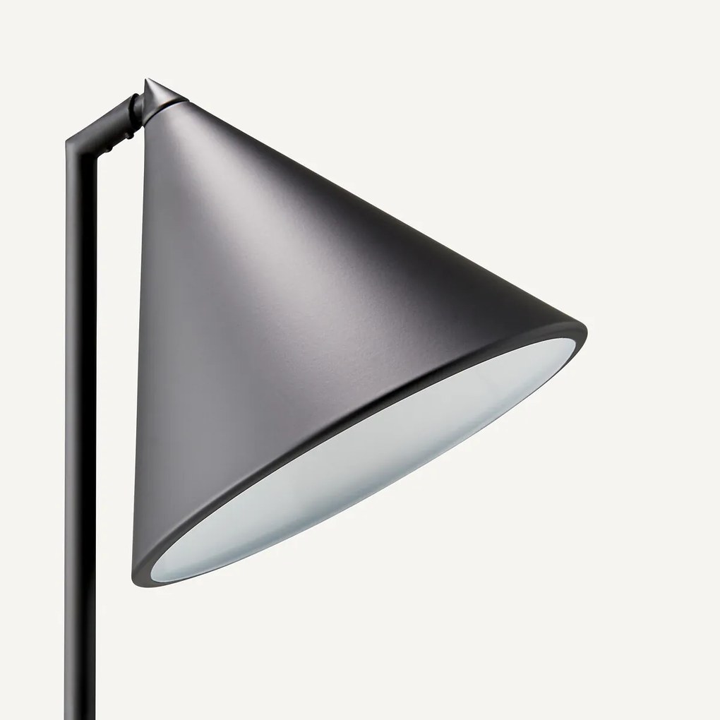 Leeslamp in metaal, Moke