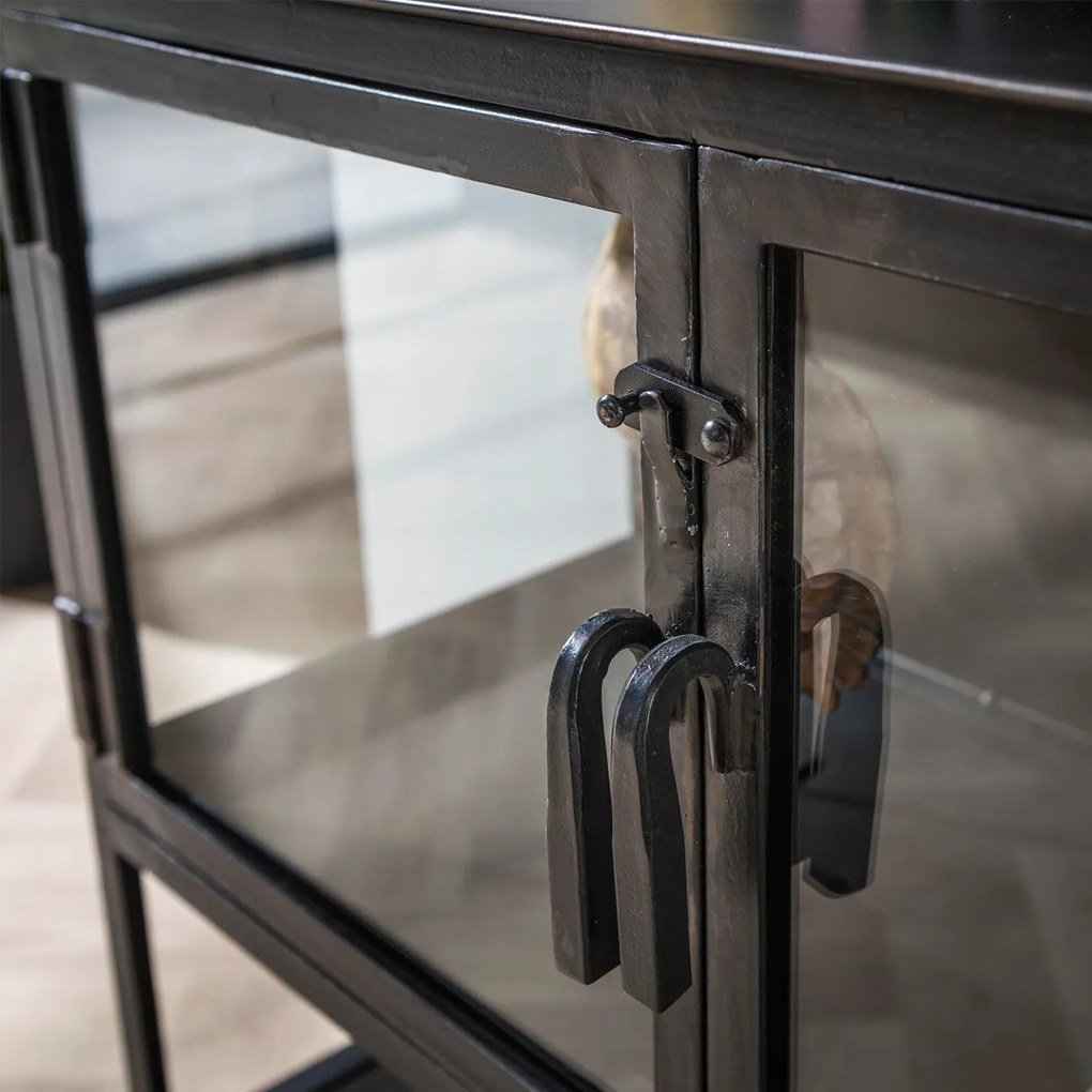 Dressoir Met Glazen Deuren - 180x40x80cm.