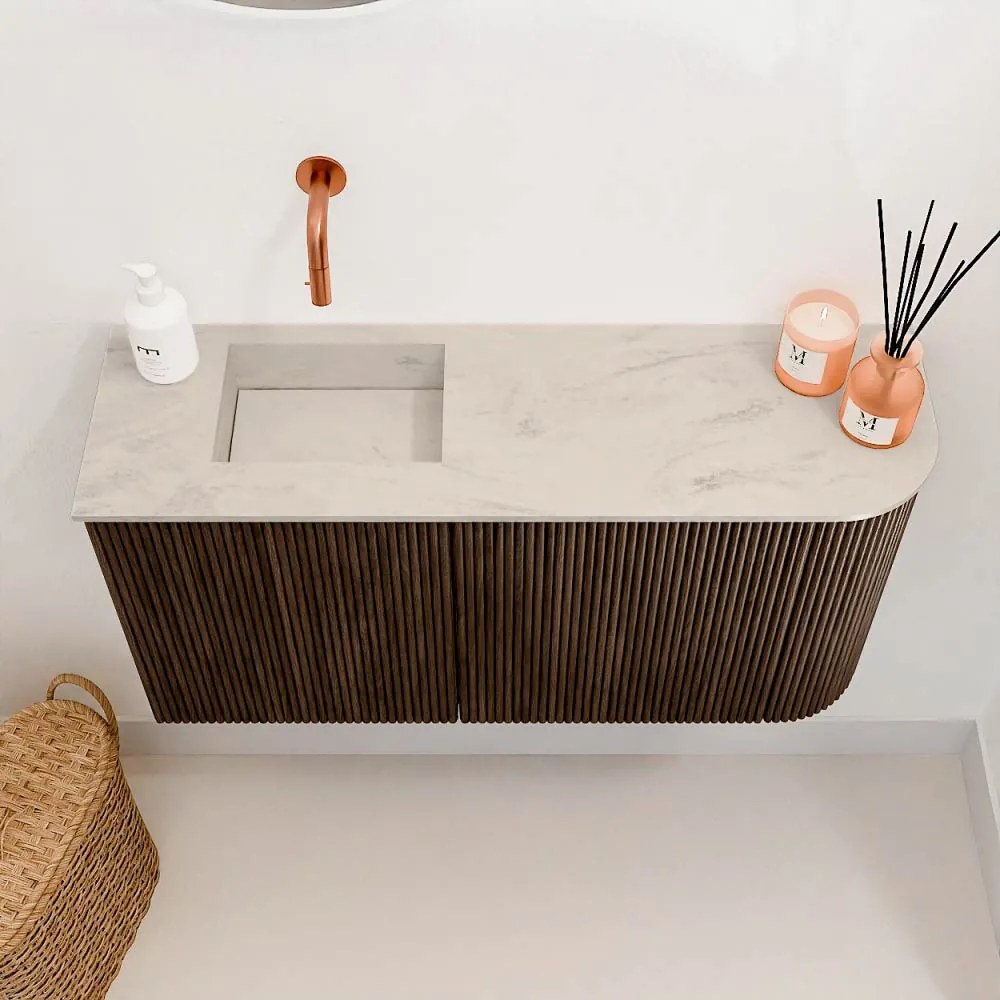 Mondiaz Joya DLux 80cm toiletmeubel ronding rechts walnut met wastafel faye links zonder kraangat opalo