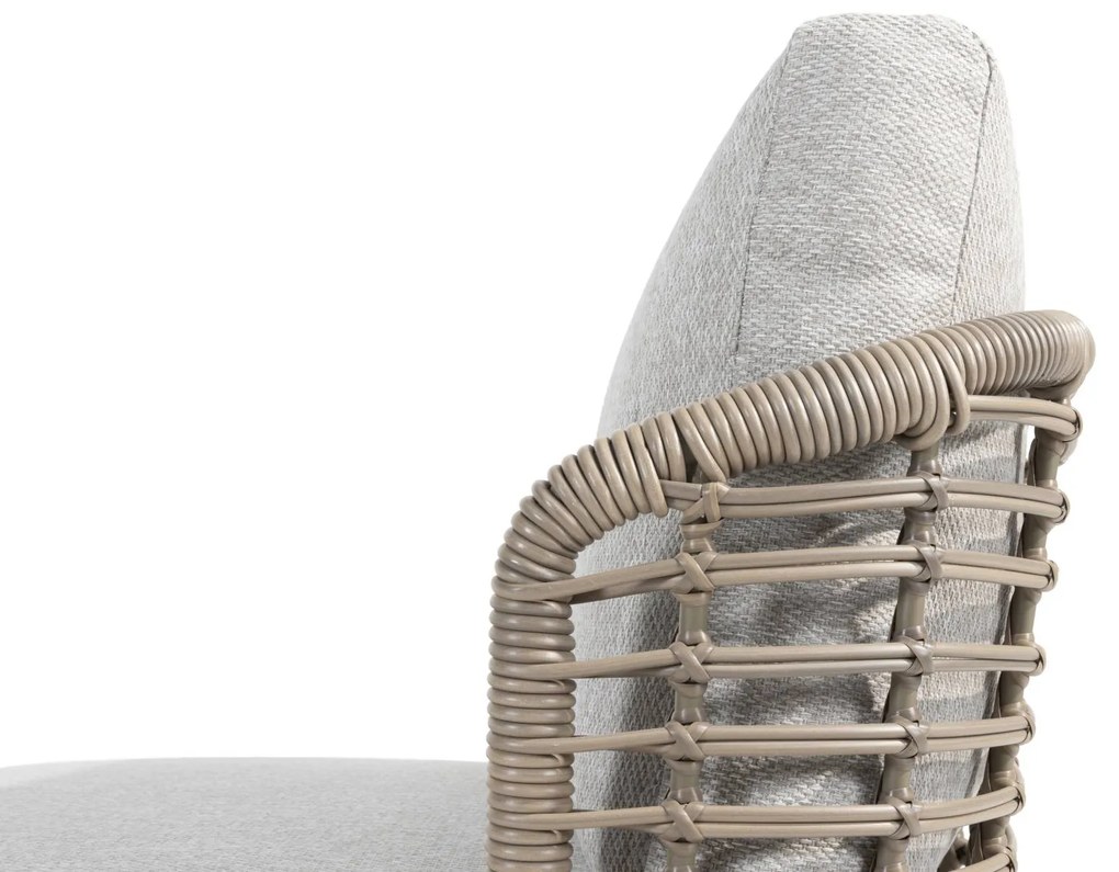 4 Seasons Outdoor Lugano loungeset met loungetafel SALE Loungeset lichtgrijs weerbestendig