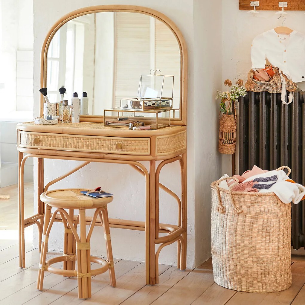 Rechthoekige vitrinedoos, Uyova