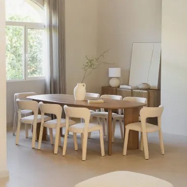 Set Van Ovale Tafel 240x100 In Mangohout Miller En 8 Gestoffeerde Eetkamerstoelen Brusel Mangohout - Sklum